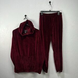 Forever 21 Men’s Rich burgundy Velour Set Hoodie Sz S Jogger Sz M No Drawstrings